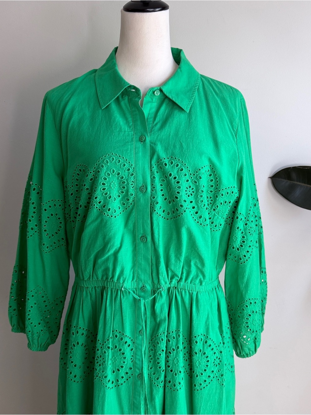Talbots Eyelet Puff Sleeve Poplin Shirtdress 12 - Picture 4 of 10